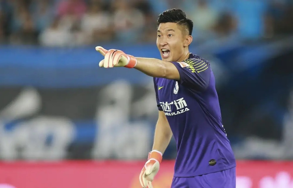  克莱蒙门将神勇发挥，法甲保级大战守住希望